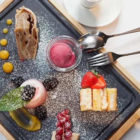 Erika Boutiquehotel 4*