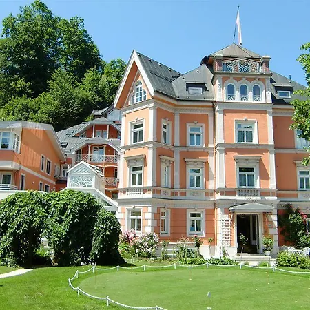 فندق Erika Boutiquehotel 4*