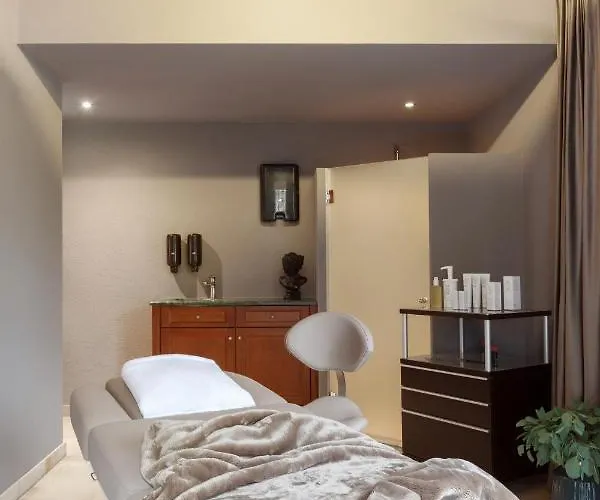 Отель Erika Boutiquehotel 4*